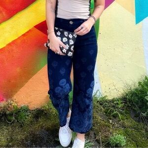 Anthropologie Maeve Denim Floral Print Colette Crop Pant